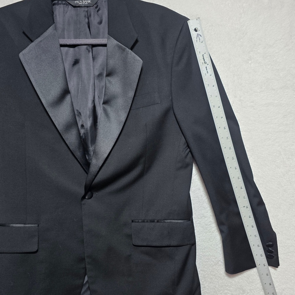 Jos A Bank Mens 38R Tuxedo Jacket Black 100% Wool Satin Peak Lapel Made in USA - Picture 12 of 13